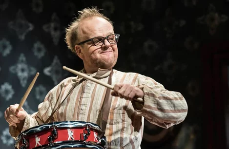 Toby Jones in The Birthday Party