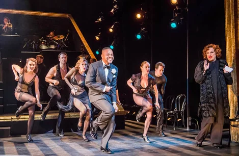 Cuba Gooding Jr and Ensemble