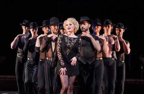 Roxie Hart and Male Ensemble in Chicago