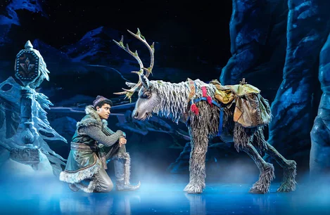 Djavan van de Fliert (Kristoff) and Sven in Frozen the Musical