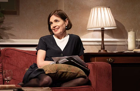 Elizabeth McGovern in The Starry Messenger at Wyndham's Theatre London