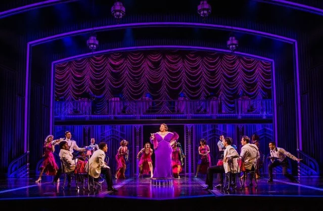 NaTasha Yvette Williams and the cast of Some Like It Hot