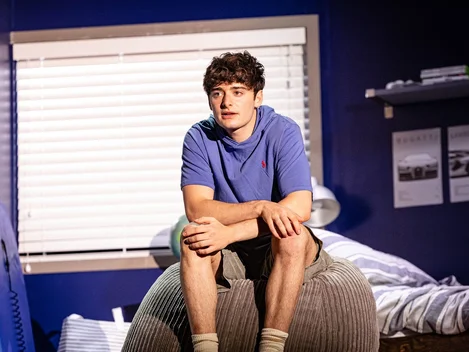 Noah Schnapp stars in Affluenza