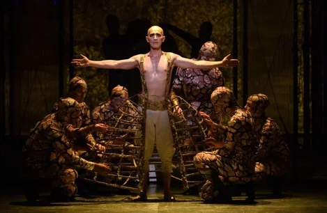 The cast of Akhnaten at London Coliseum