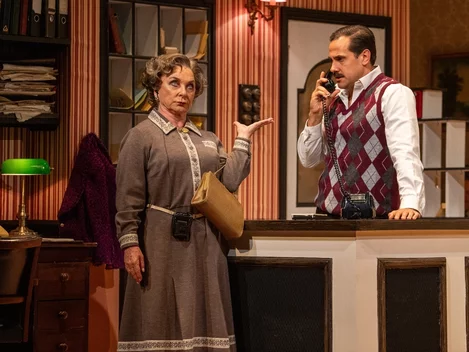 Danny Bayne (Basil) and Helen Lederer (Mrs Richards) in Fawlty Towers