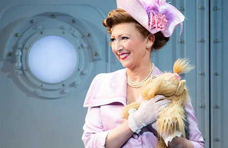 Bonnie Langford (Evangeline Harcourt) in Anything Goes at the Barbican Theatre