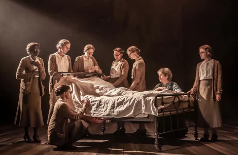 The cast of Orlando at the Garrick Theatre