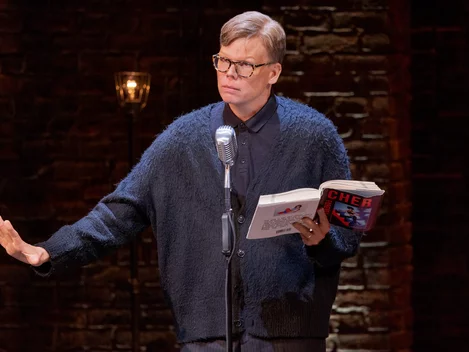 Jeff Hiller stars in Celebrity Autobiography