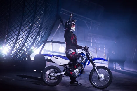 Cirque Berserk includes live motorbike stunts