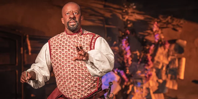 Adrian Lester plays Cyrano de Bergerac at London's Noel Coward Theatre