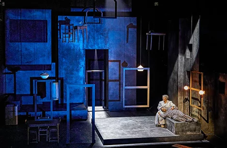 Wendell Pierce and Sharon D Clarke in Death of a Salesman at the Piccadilly Theatre