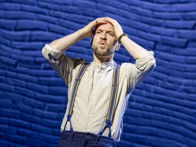 Derren Brown brings his new show Only Human to the Apollo Theatre