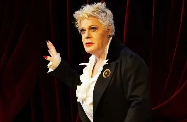 Eddie Izzard in Great Expectations