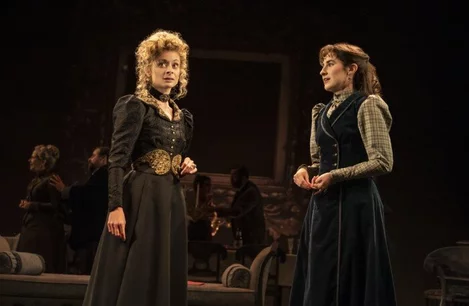 Faye Castelow and Colleen Litchfield in Leopoldstadt