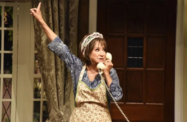 Felicity Kendal in Noises Off