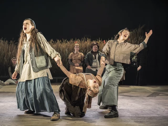 Fiddler on the Roof West End cast