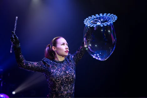 Gazillion Bubble Show is at Stage 2 of New World Stages