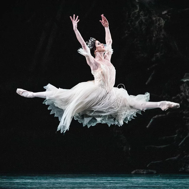 Giselle plays at the Royal Opera House in 2026
