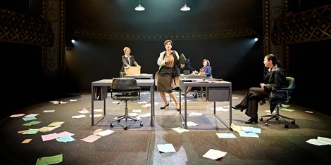 Glengarry Glen Ross runs at London's Old Vic