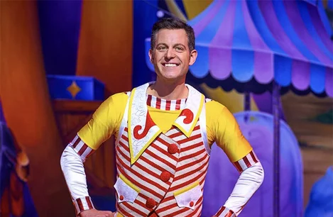 Matt Baker in Goldilocks and the Three Bears at the London Palladium