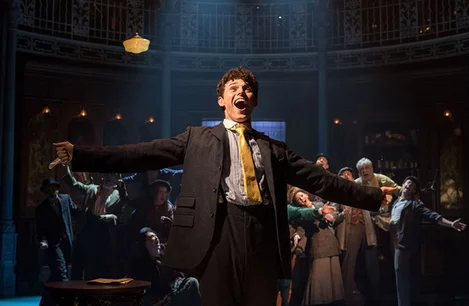 Half a Sixpence - Noel Coward Theatre - London