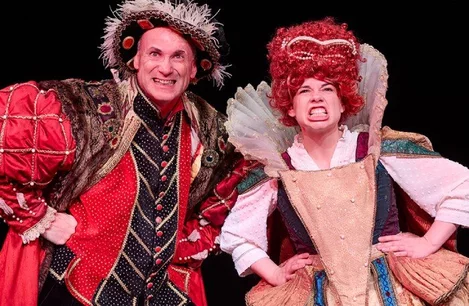 Henry and Elizabeth in Horrible Histories Live