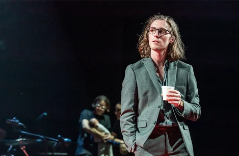 Jack Farthing (Dan) in Closer at Lyric Hammersmith Theatre