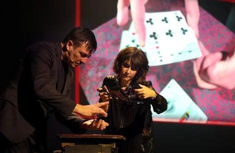 Jamie Allan's Amaze - Card Trick