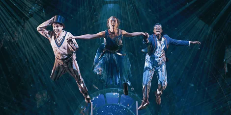 John, Wendy and Michael Darling in Wendy and Peter Pan