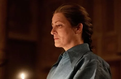 Katy Stephens as Titus in Titus Andronicus at Sam Wanamaker Playhouse