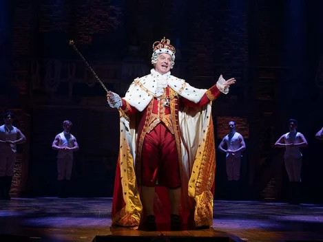 King George in Hamilton on Broadway