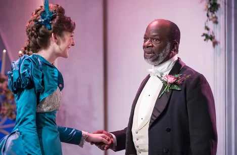 Dominic Dromgoole's Lady Windermere's Fan