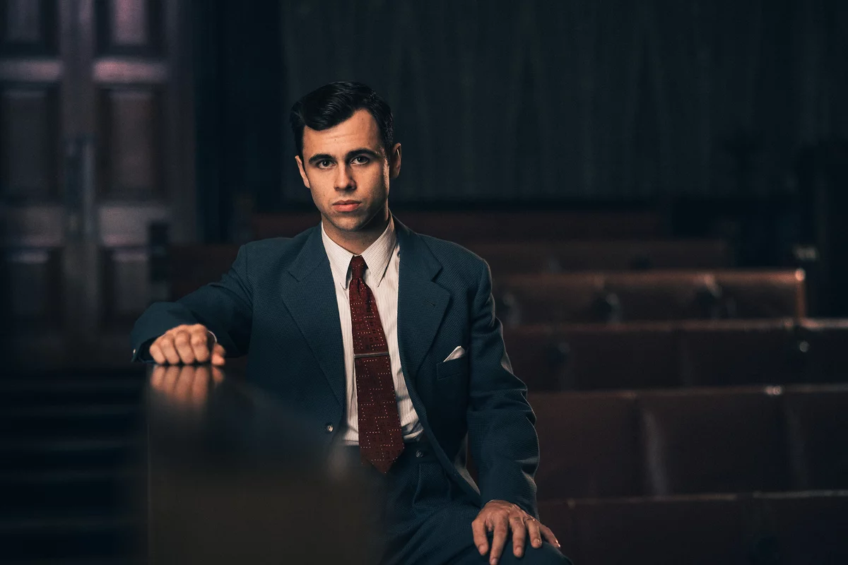 Charlie Preston as Leonard Vole in Witness for the Prosecution