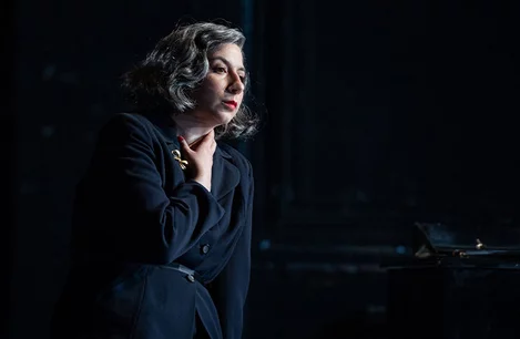 Jenna Augen (Rosa) in Leopoldstadt at Wyndham's Theatre, London