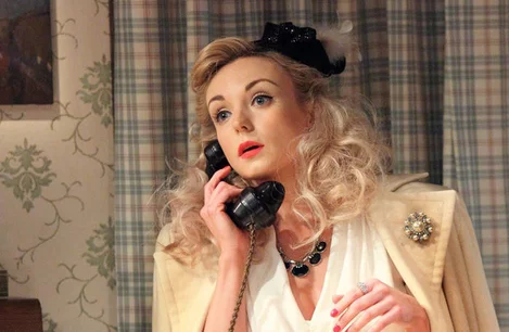 Love In Idleness - Apollo Theatre - London, West End