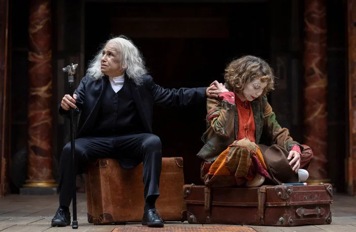 Kathryn Hunter (King Lear) and Michelle Terry (Fool) in King Lear at Shakespeare's Globe