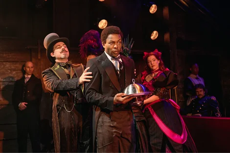 Midnight plays at Daryl Roth Theatre, New York