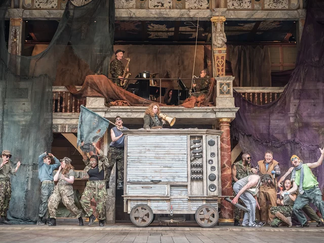Mother Courage runs at Shakespeare's Globe