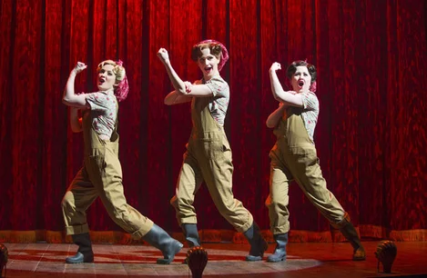 Mrs Henderson Presents - Noel Coward Theatre