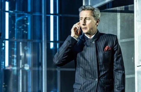 Nicholas Rowe as Ralph in Minority Report