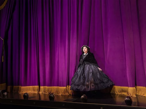 Megan Stalter leads the cast of Oh, Mary! on Broadway
