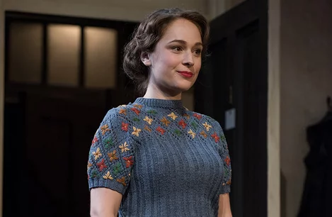 Phoebe Sparrow in the Dresser - London 2016