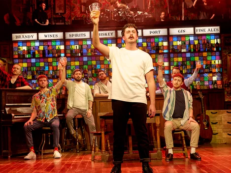 Poet in The Choir of Man at the Arts Theatre