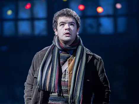 Gatan Matarazzo stars in Rent