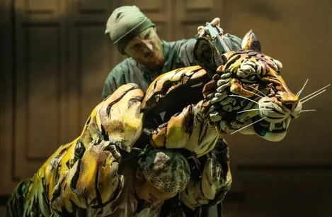 Richard Parker, the tiger, in Life of Pi on Broadway