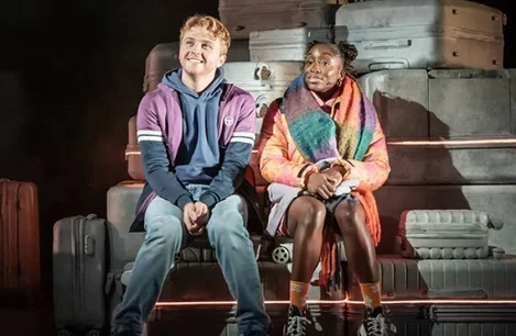 Sam Tutty and Dujonna Gift in Two Strangers (Carry a Cake Across New York)