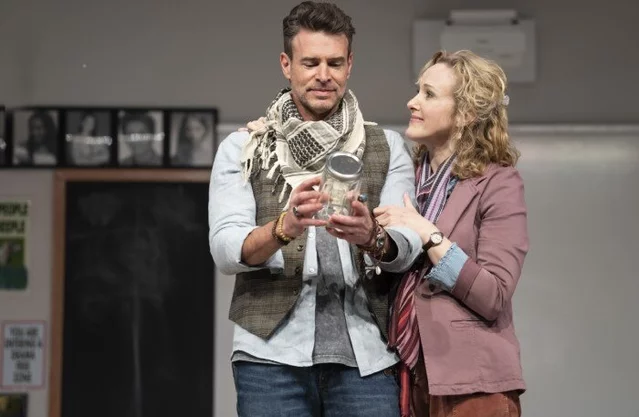 Scott Foley and Kate Finneran in The Thanksgiving Play