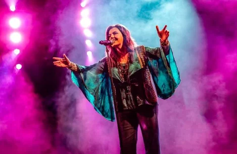 Sharon Sexton as Janis in A Night with Janis Joplin