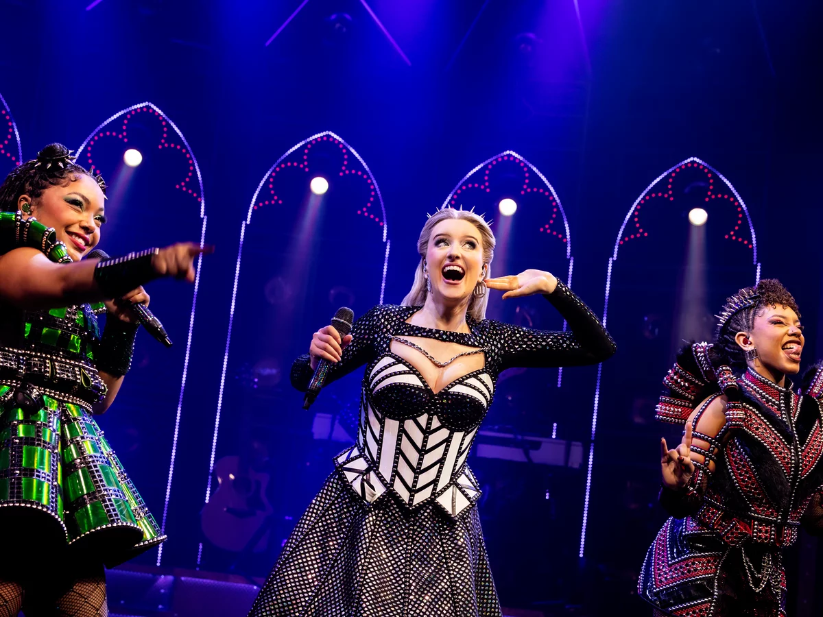 Jane Seymour (Jessica Aubrey) in Six at London's Vaudeville Theatre