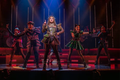Khalia Wilcoxon as Catherine of Aragon in Six on Broadway